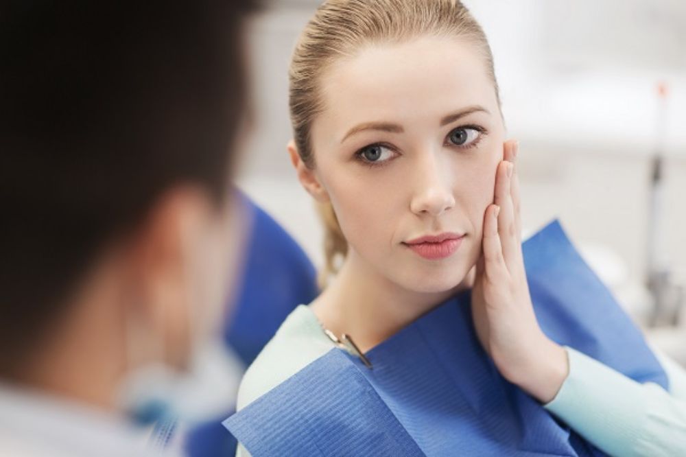 Emergency Same-Day Dental Care: How We Quickly Repair Your Smile