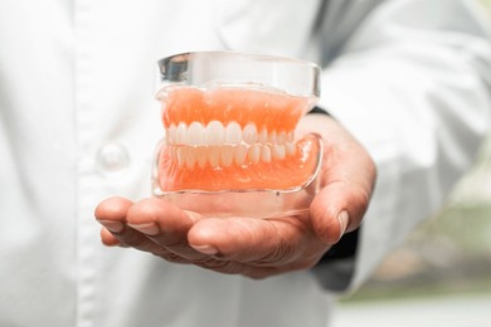 Adjusting to New Dentures: Tips for Eating and Speaking