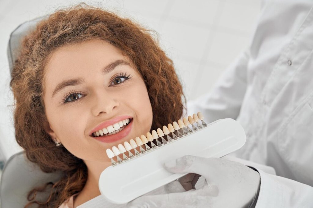 Dental Bonding vs. Veneers: Which One Do You Need?